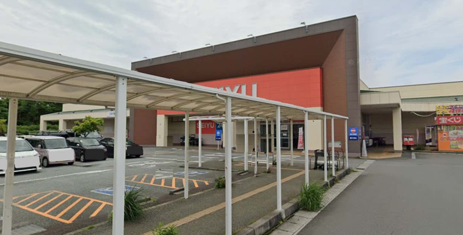 外区画店頭入口付近 (駐車場) キッチンカー など販売におすすめな屋外催事イベントスペース