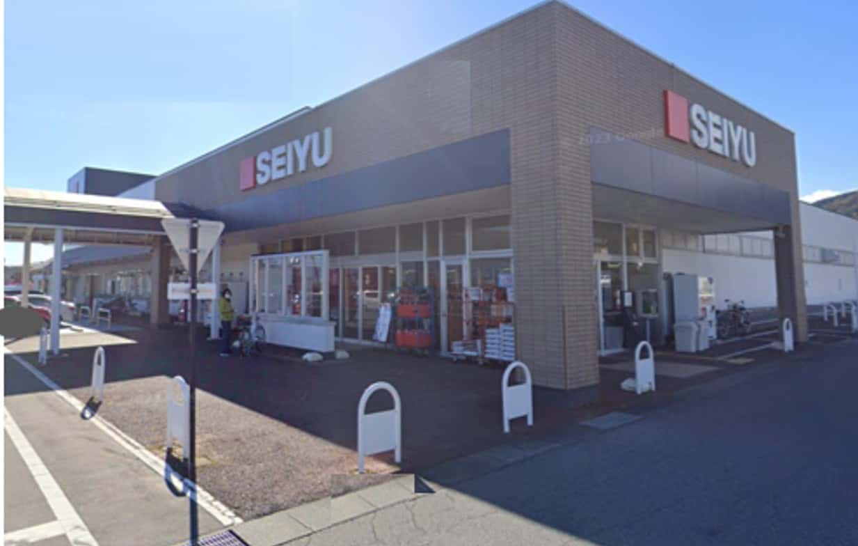 外区画 入口付近 (屋根なし) キッチンカーや移動販売 などにおすすめな屋外催事イベントスペース