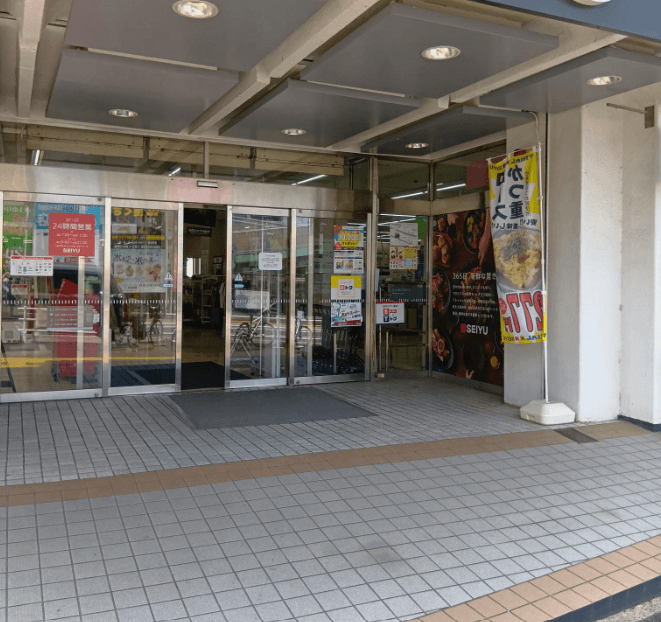3FJR駅側入口軒下 ポップアップストア(物販、食物販)やプロモーション用途に最適なスーパー店内催事イベントスペース