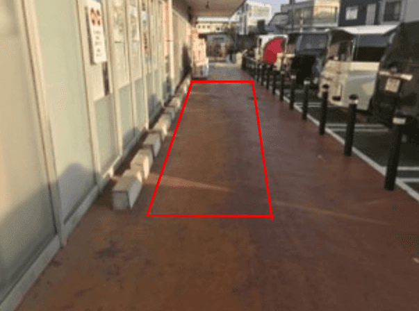 1階軒先 プロモーション用途や物販、食物販のポップアップストアに最適なスーパーの屋外催事イベントスペース