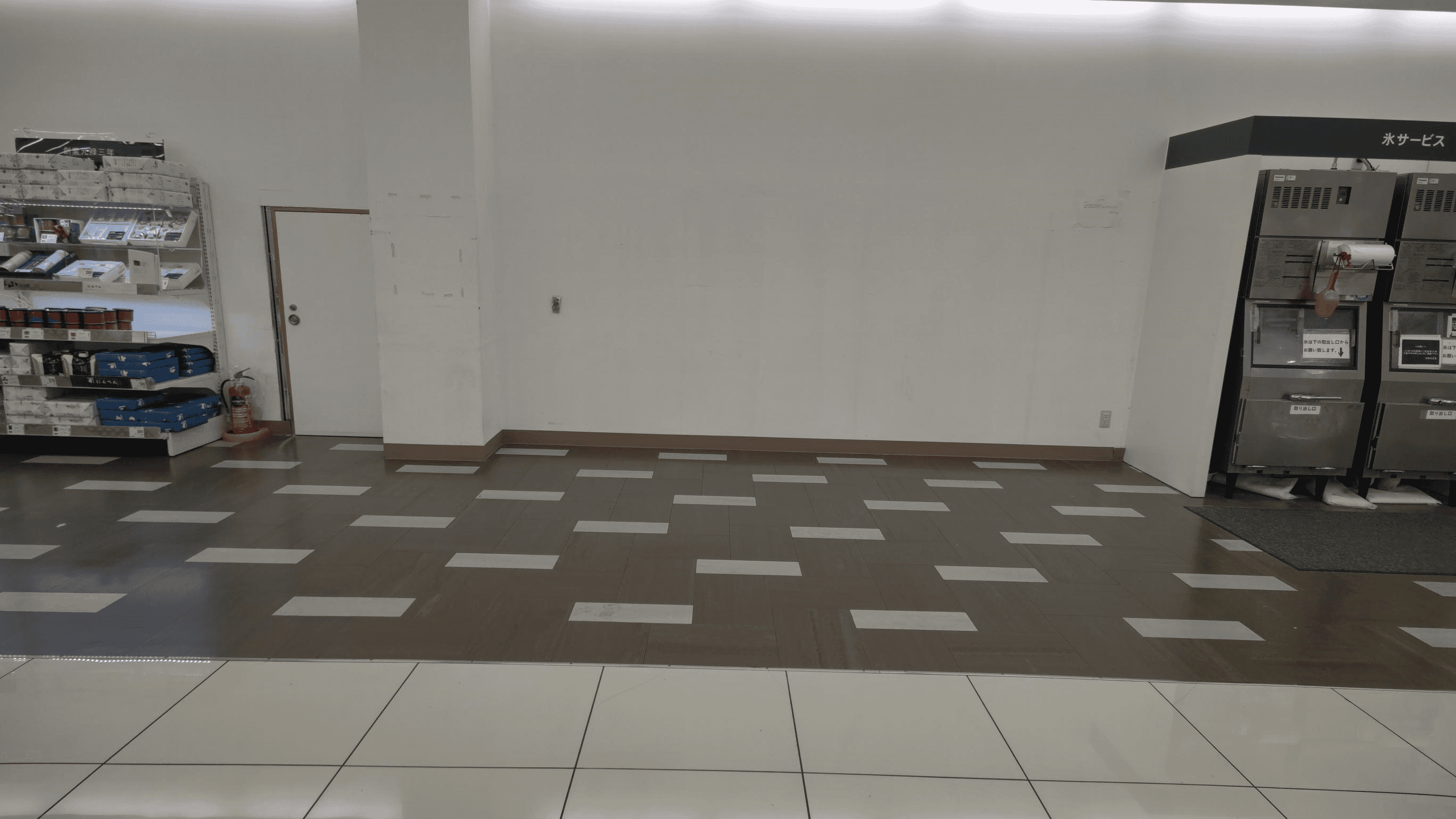 1階ギフト売場横 プロモーション用途や物販、食物販のポップアップストアに最適なスーパー店内催事イベントスペース