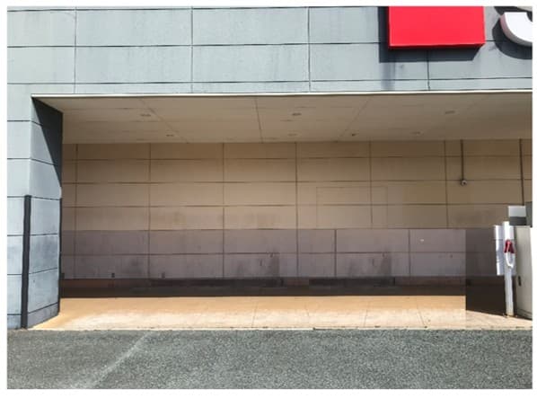 店舗外 軒下 キッチンカーやたこやき・たいやき・団子・焼き鳥・クレープ など販売におすすめな屋外催事イベントスペース