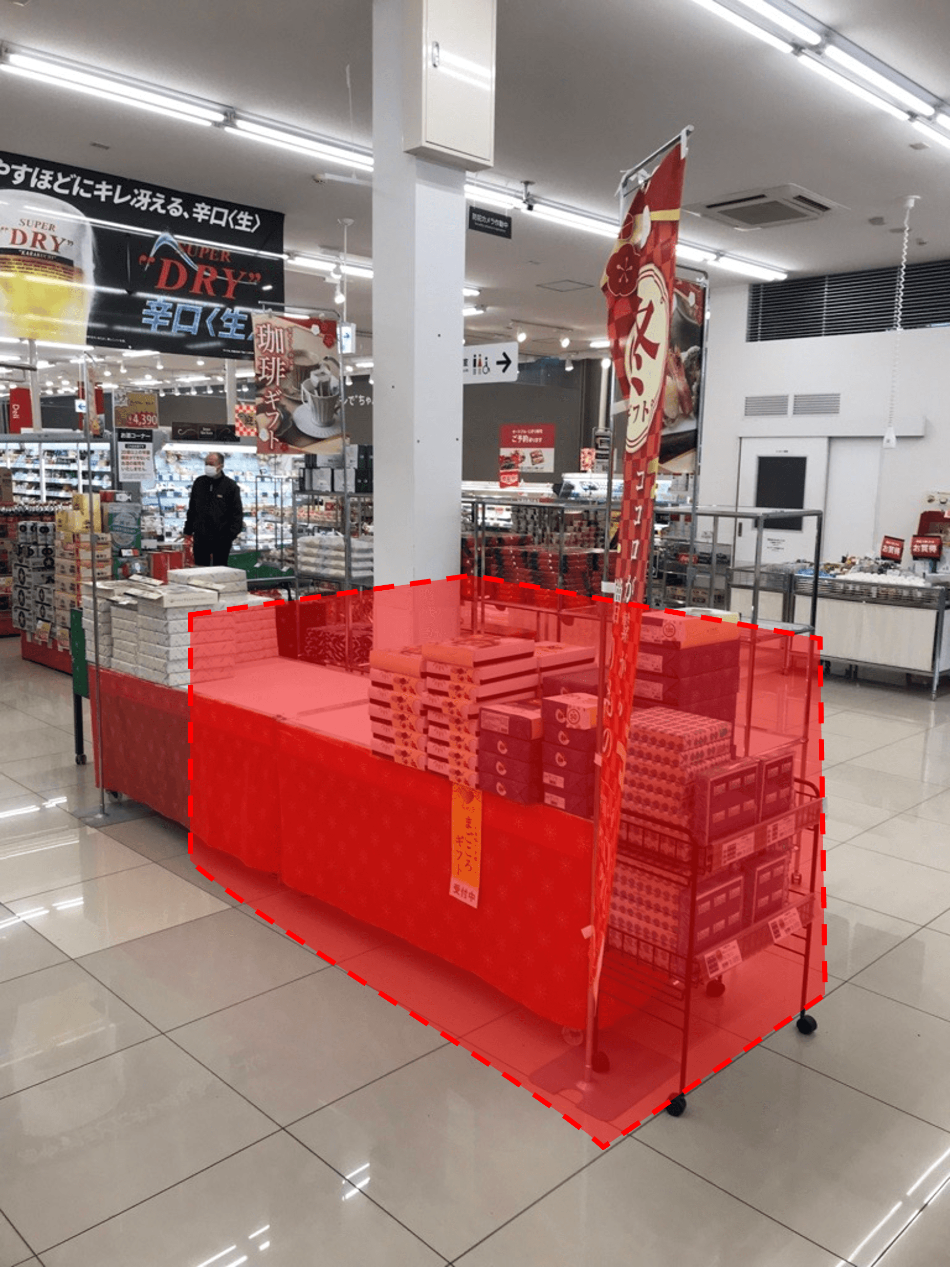 店内入口付近 プロモーション用途や物販、食物販のポップアップストアに最適なスーパー店内催事イベントスペース