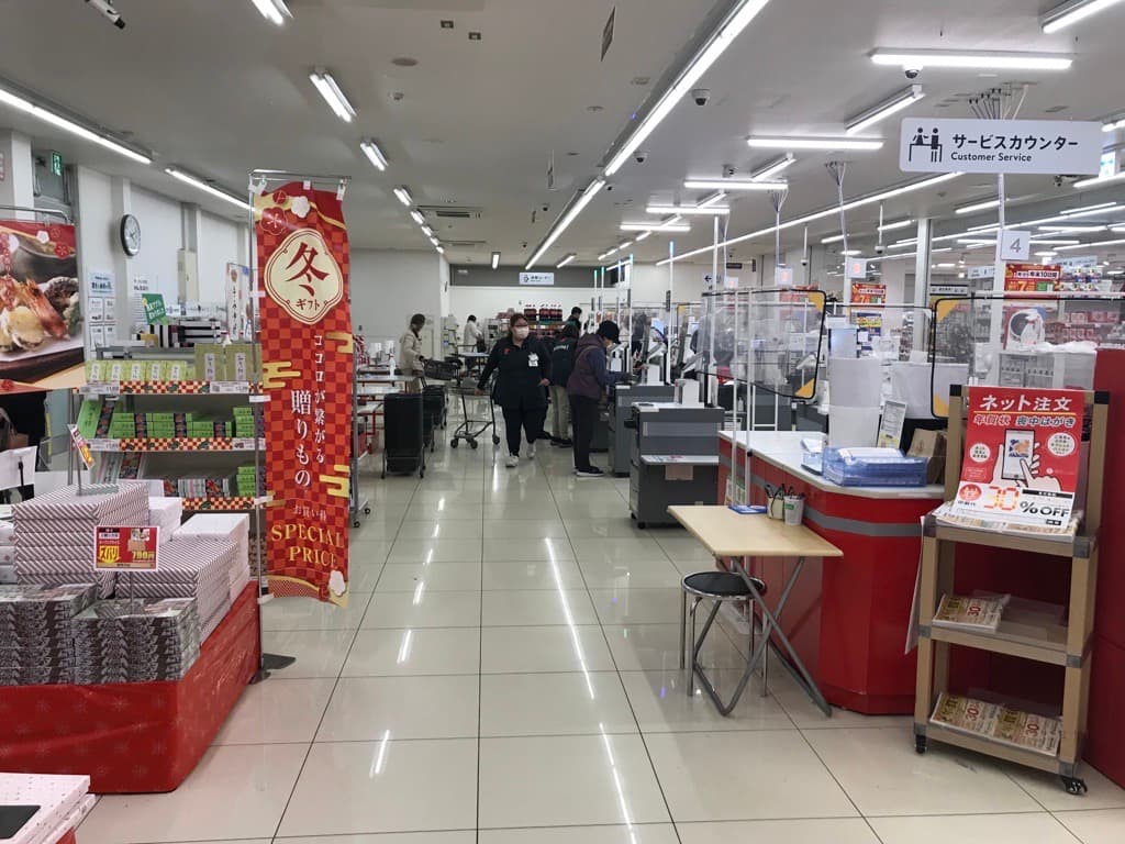レジ付近 プロモーション用途や物販、食物販のポップアップストアに最適なスーパー店内催事イベントスペース2