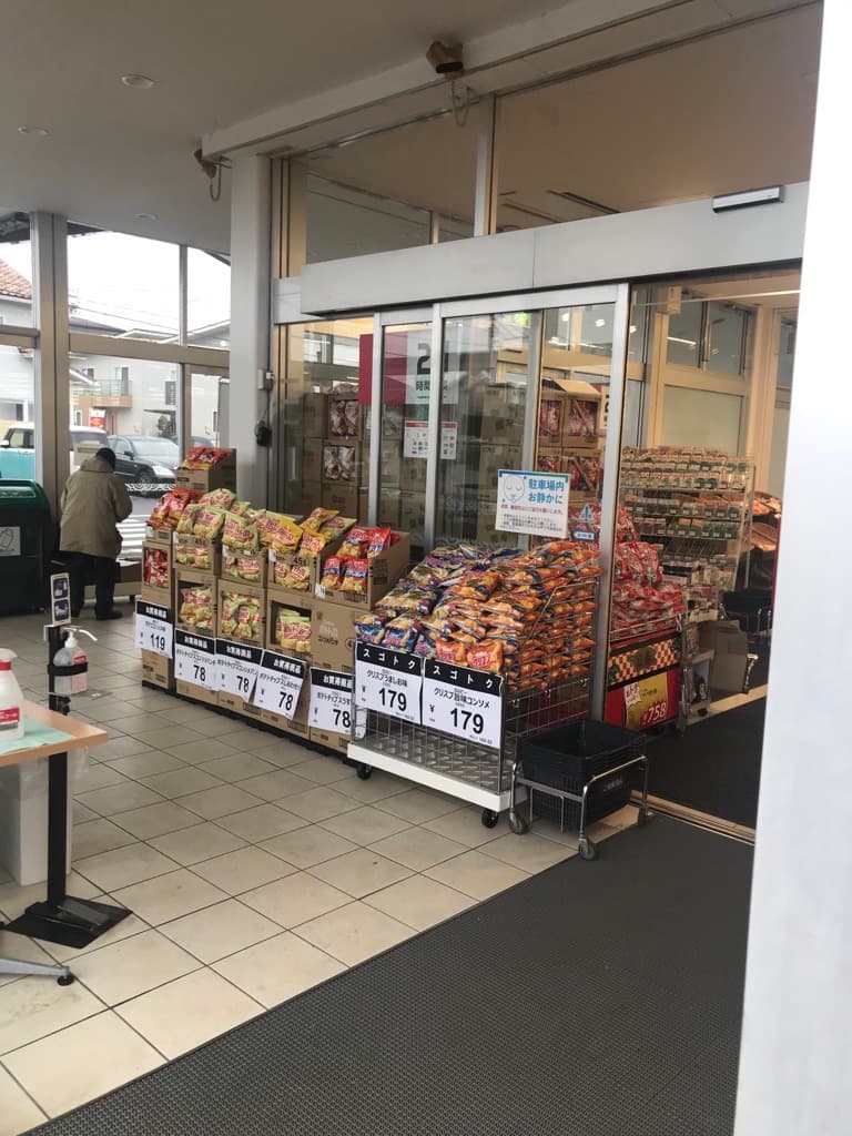 風除室 プロモーション用途や物販、食物販のポップアップストアに最適な催事イベントスペース2