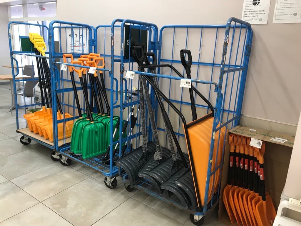 休憩コーナー プロモーション用途や物販、食物販のポップアップストアに最適なスーパー店内催事イベントスペース2