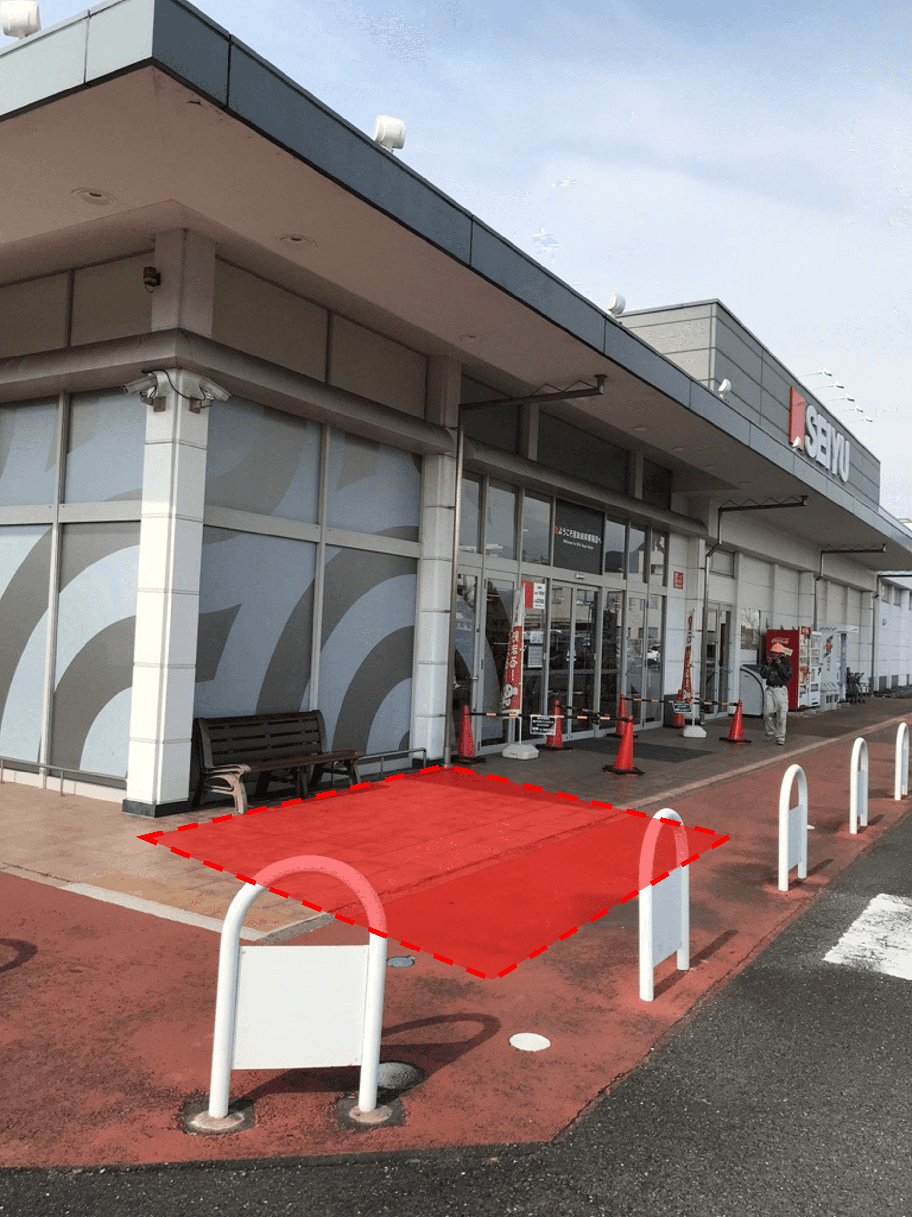 店頭 軒下 キッチンカーや、プロモーション用途、物販、食物販のポップアップストアに最適なスーパー屋外軒先の催事イベントスペース