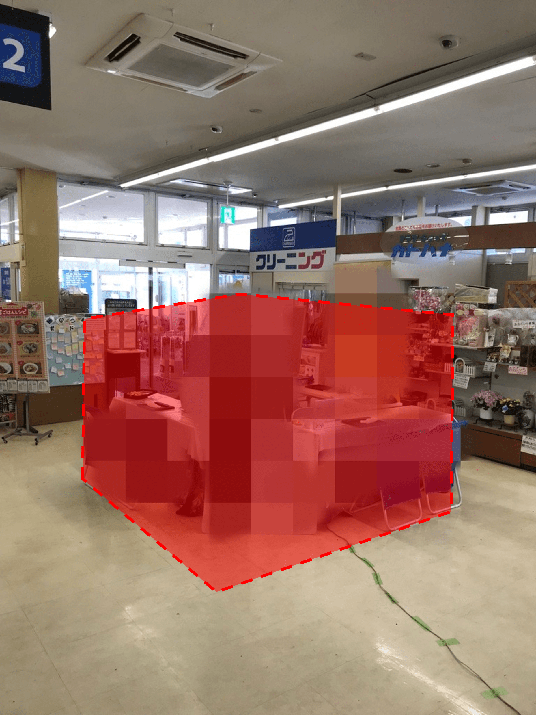 サービスカウンター前 プロモーション用途や物販、食物販のポップアップストアに最適なスーパー店内催事イベントスペース